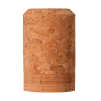 Rolhas tradicionais Ganau para espumantes, produzidas com cortiça selecionada e discos sólidos naturais.